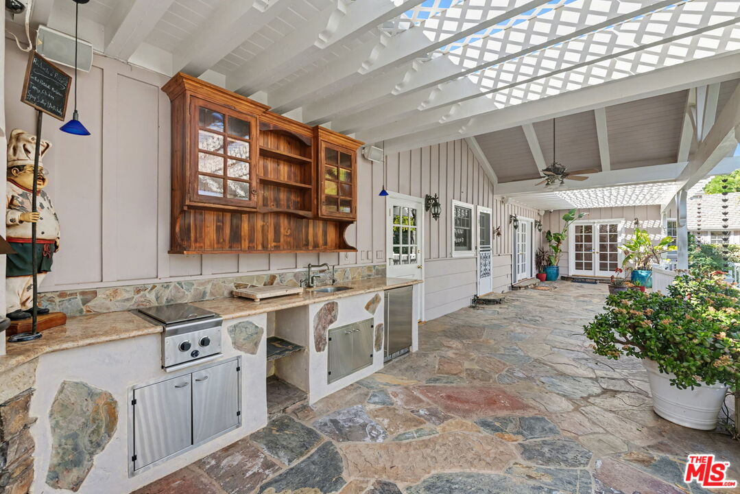 4780 Vista De Oro Ave