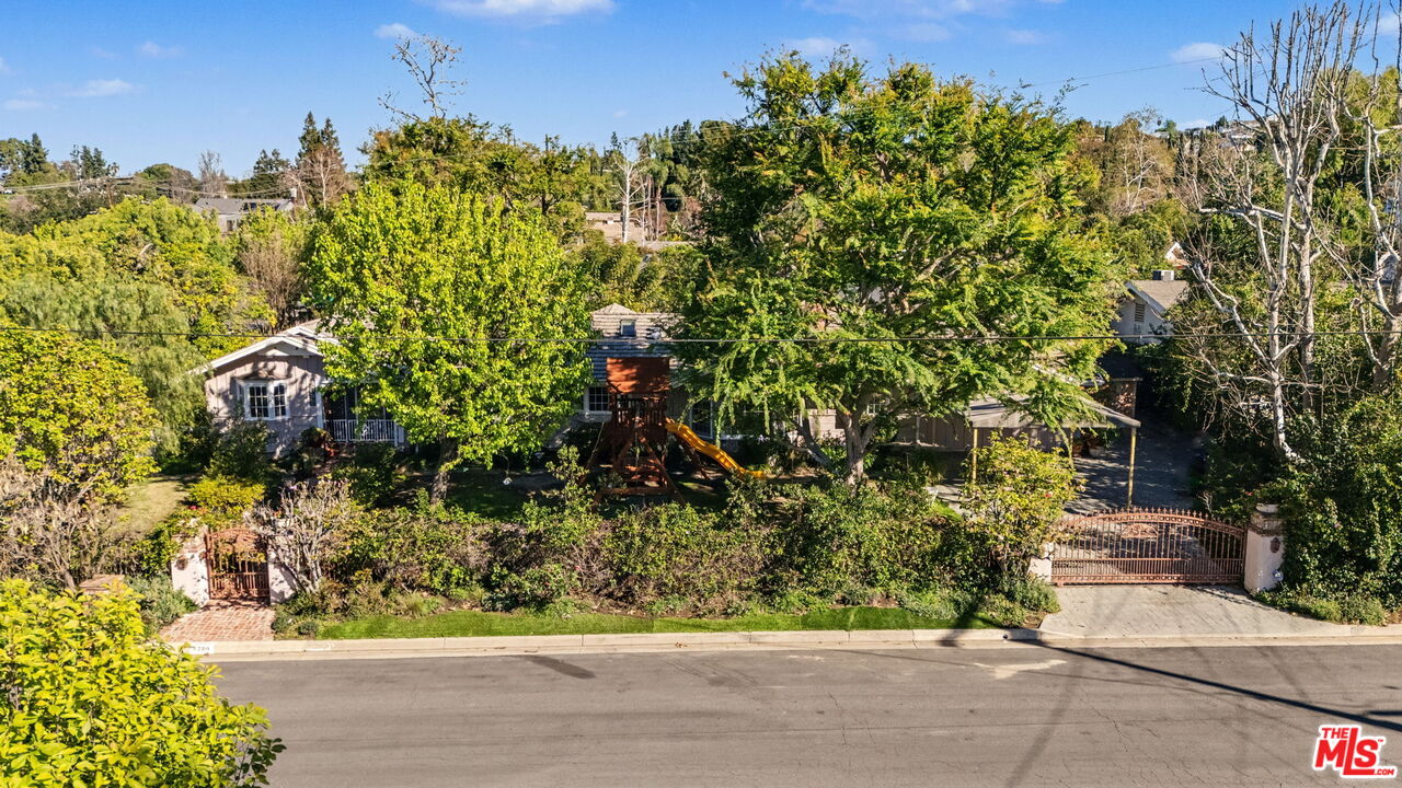 4780 Vista De Oro Ave