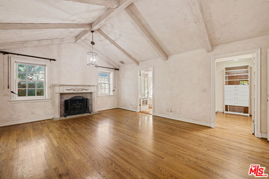 4780 Vista De Oro Ave