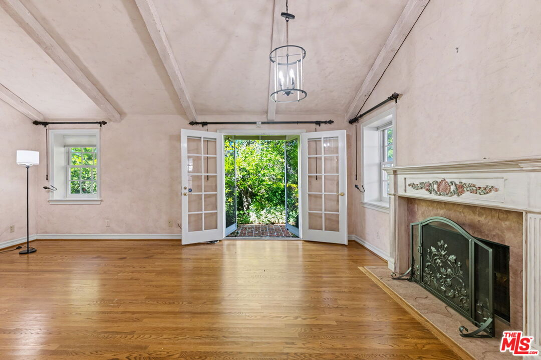 4780 Vista De Oro Ave