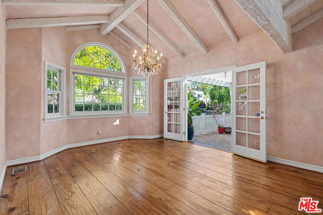 4780 Vista De Oro Ave