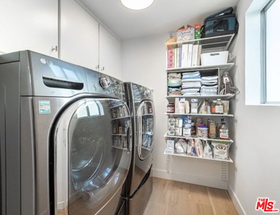 4350 Glencoe Ave Unit: 2