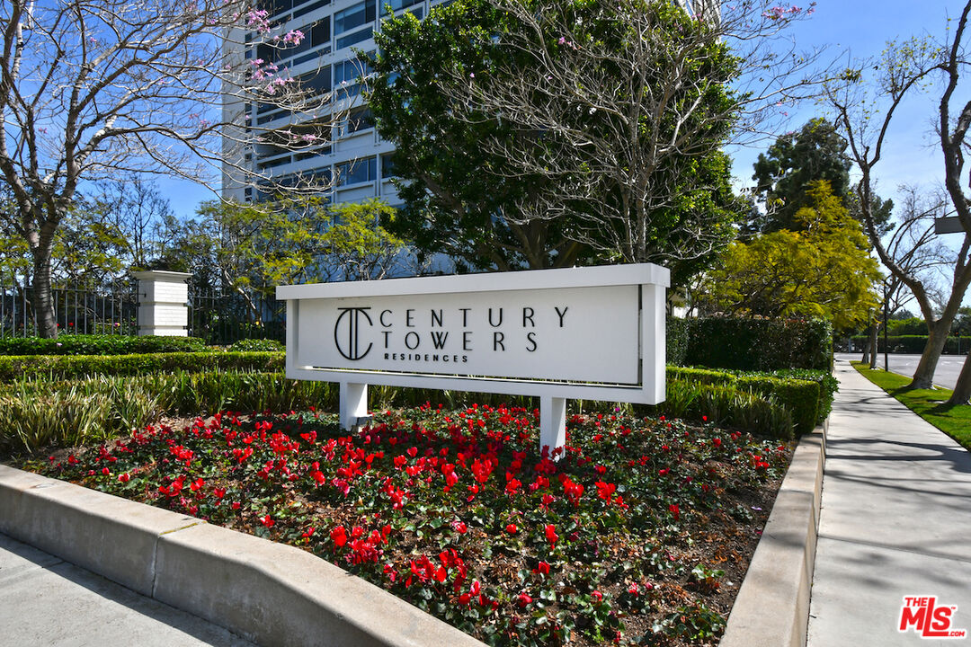 2220 Avenue Of The Stars Unit: 2606