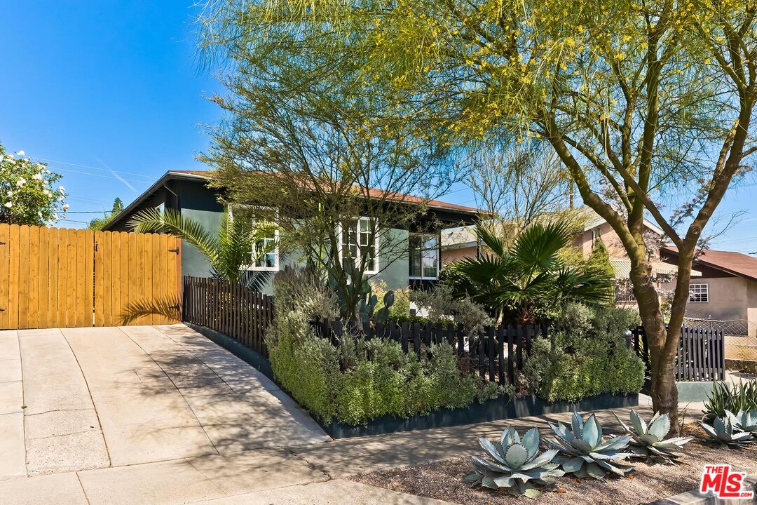 2351 Altman St