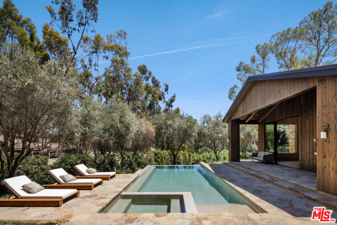 24877 Eldorado Meadow Rd