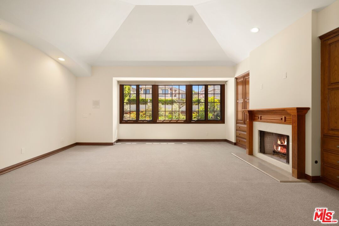 1330 Piedra Morada Dr