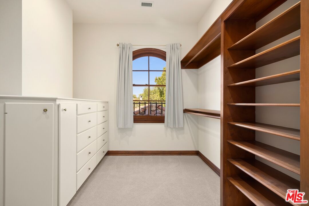 1330 Piedra Morada Dr