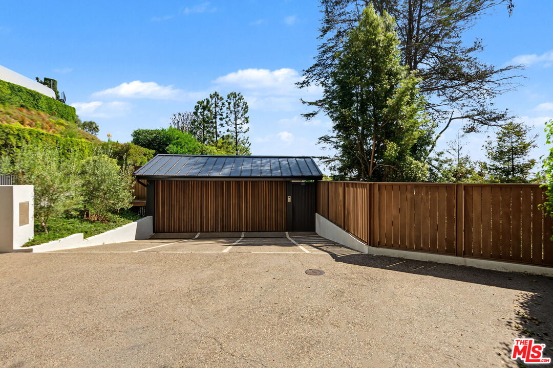1570 Casale Rd