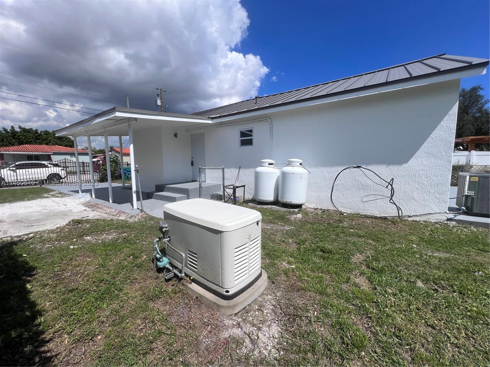 3630 NW 4th St