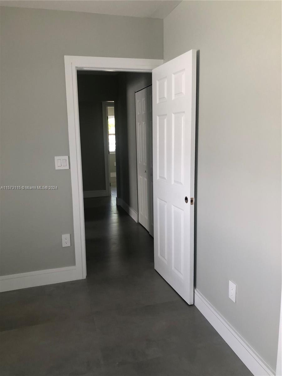 891 SE 3rd Pl