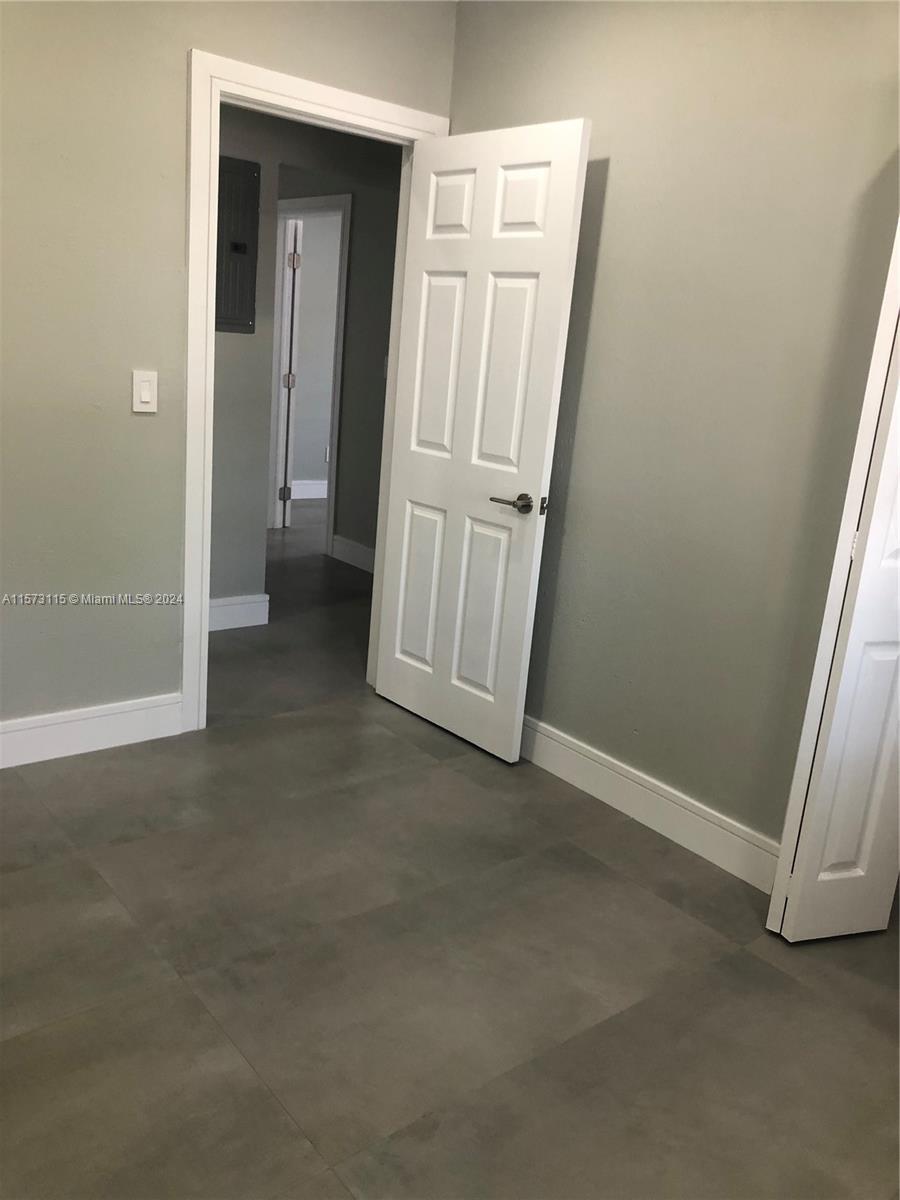 891 SE 3rd Pl