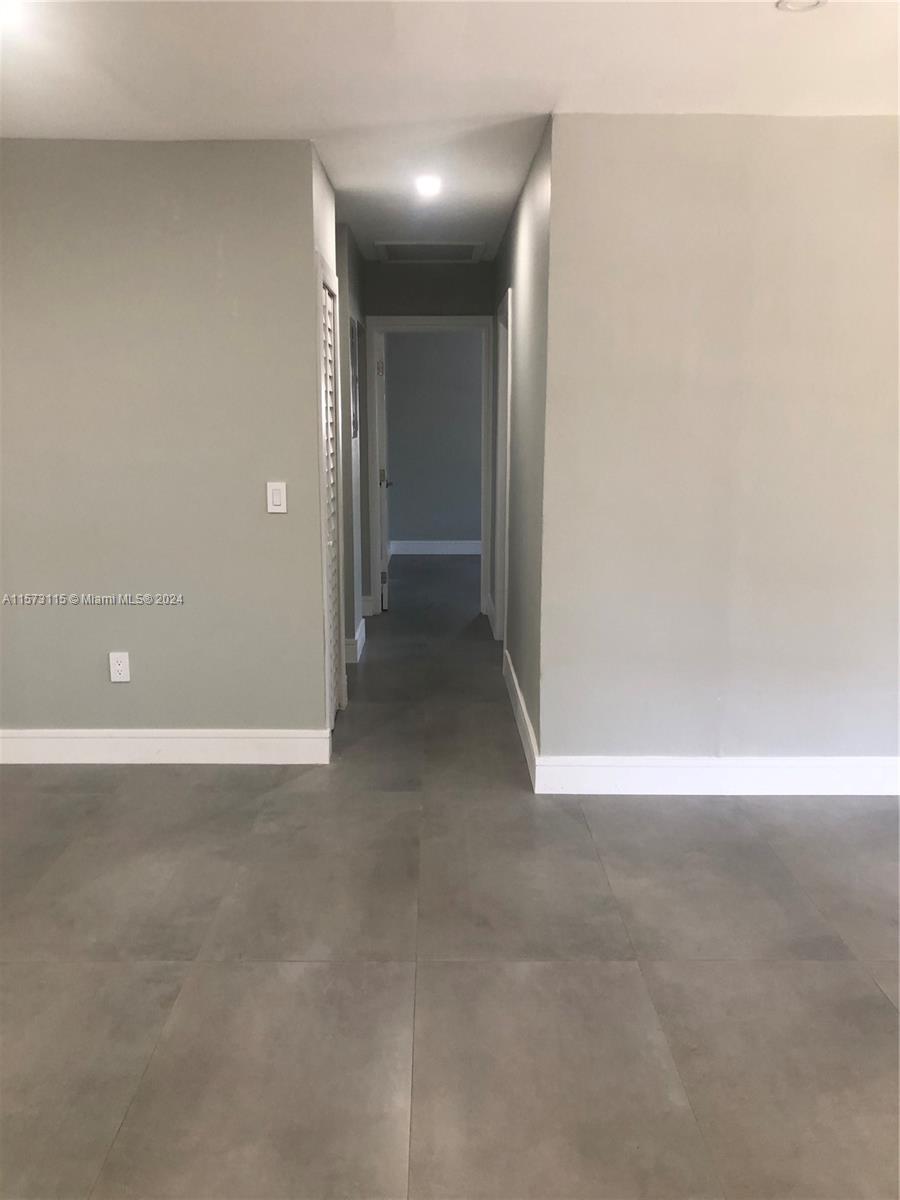 891 SE 3rd Pl