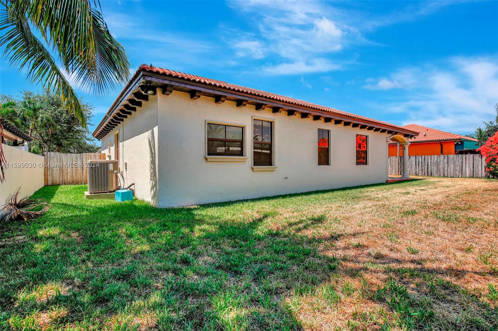 8737 NW 139th St