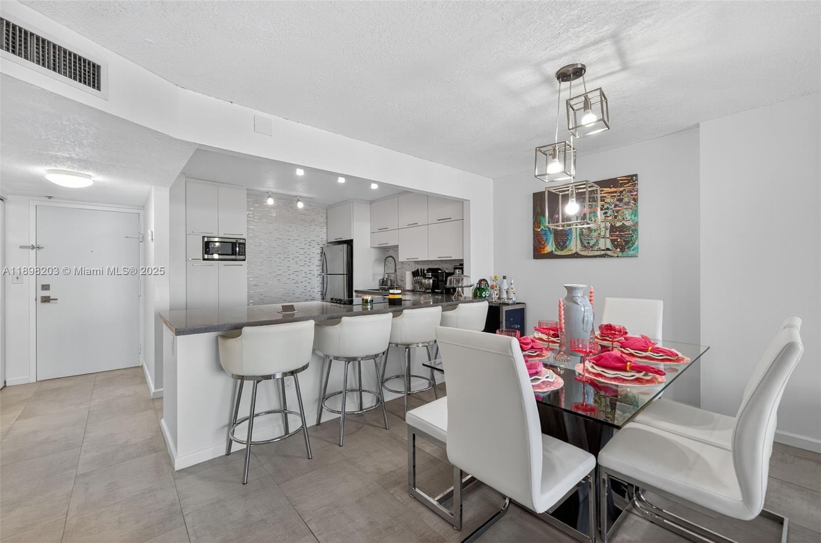 2851 NE 183rd St # 605E, Aventura Unit: 605E