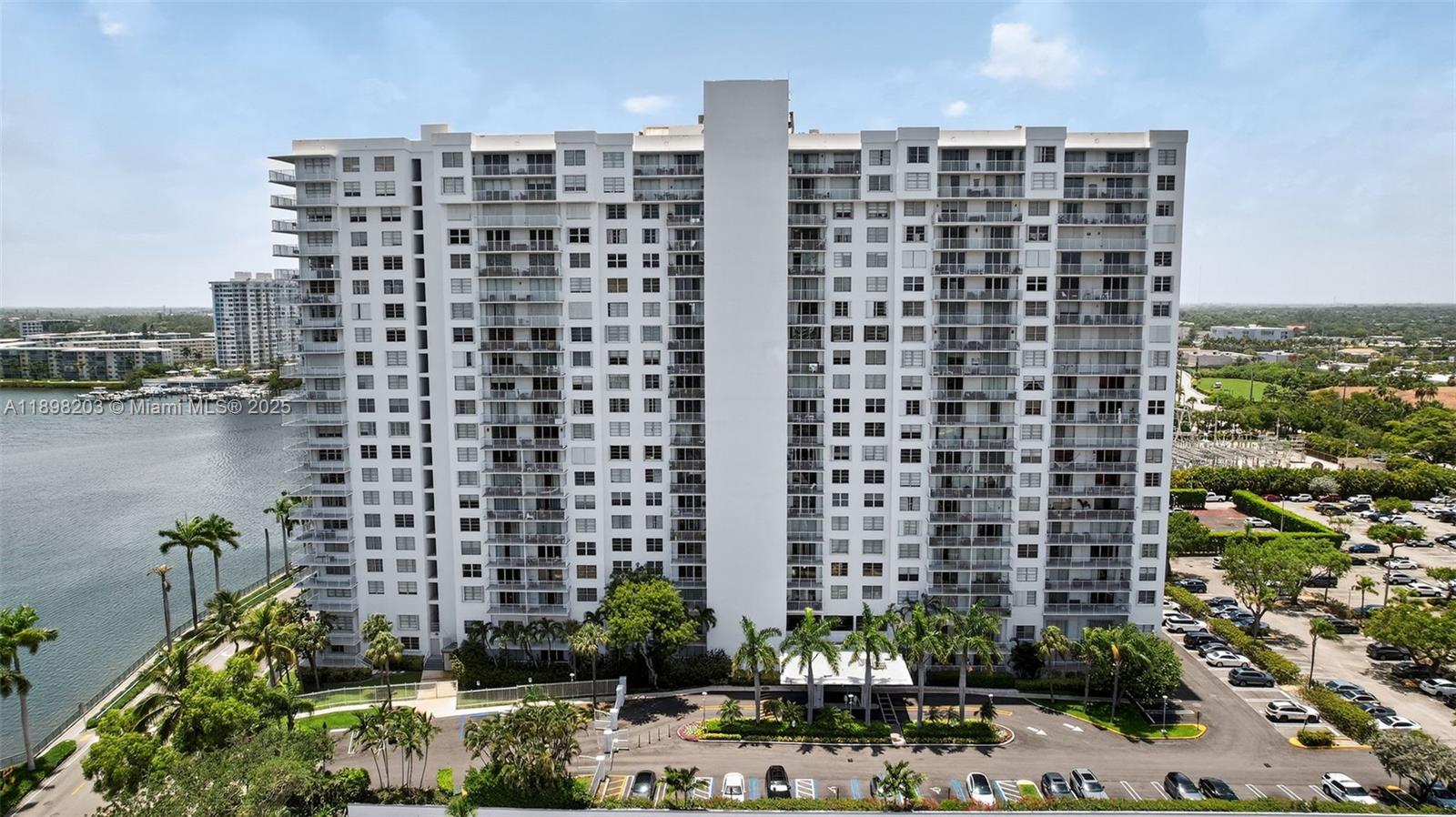 2851 NE 183rd St # 605E, Aventura Unit: 605E