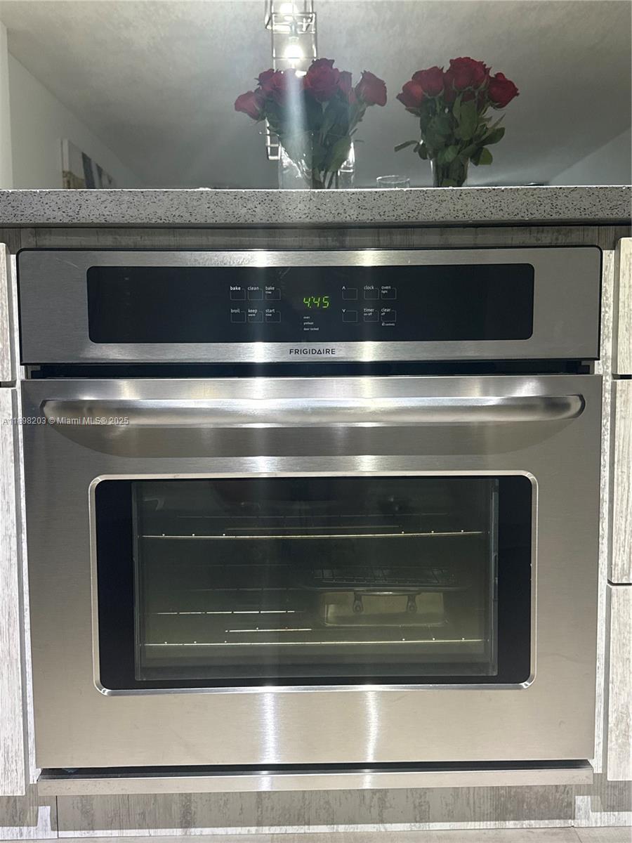 2851 NE 183rd St # 605E, Aventura Unit: 605E