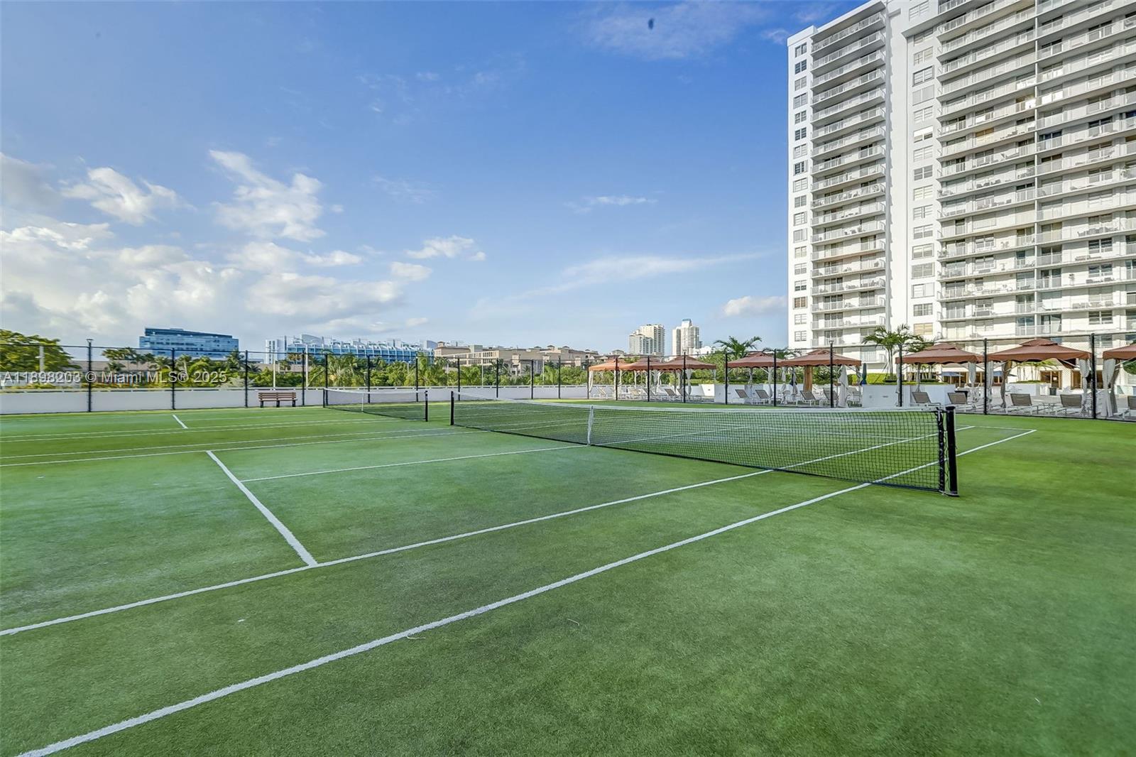 2851 NE 183rd St # 605E, Aventura Unit: 605E