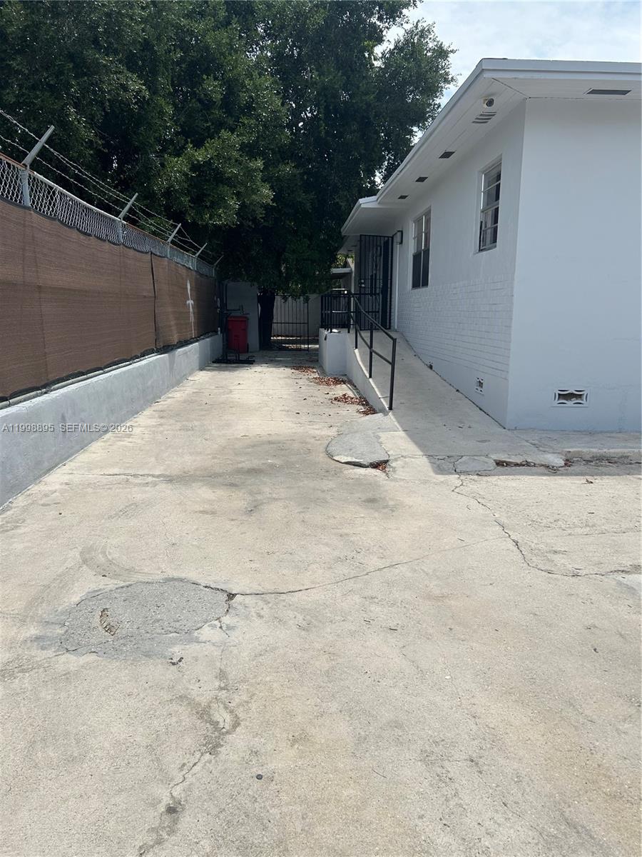 13425 NW 31st Ave # 2, Opa-Locka Unit: 2