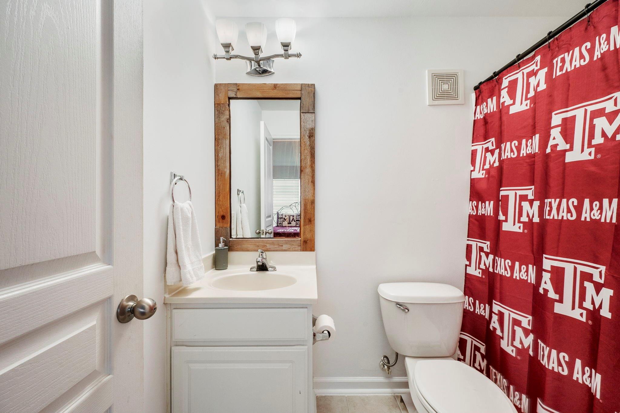 1725 Harvey Mitchell Parkway S # 2125