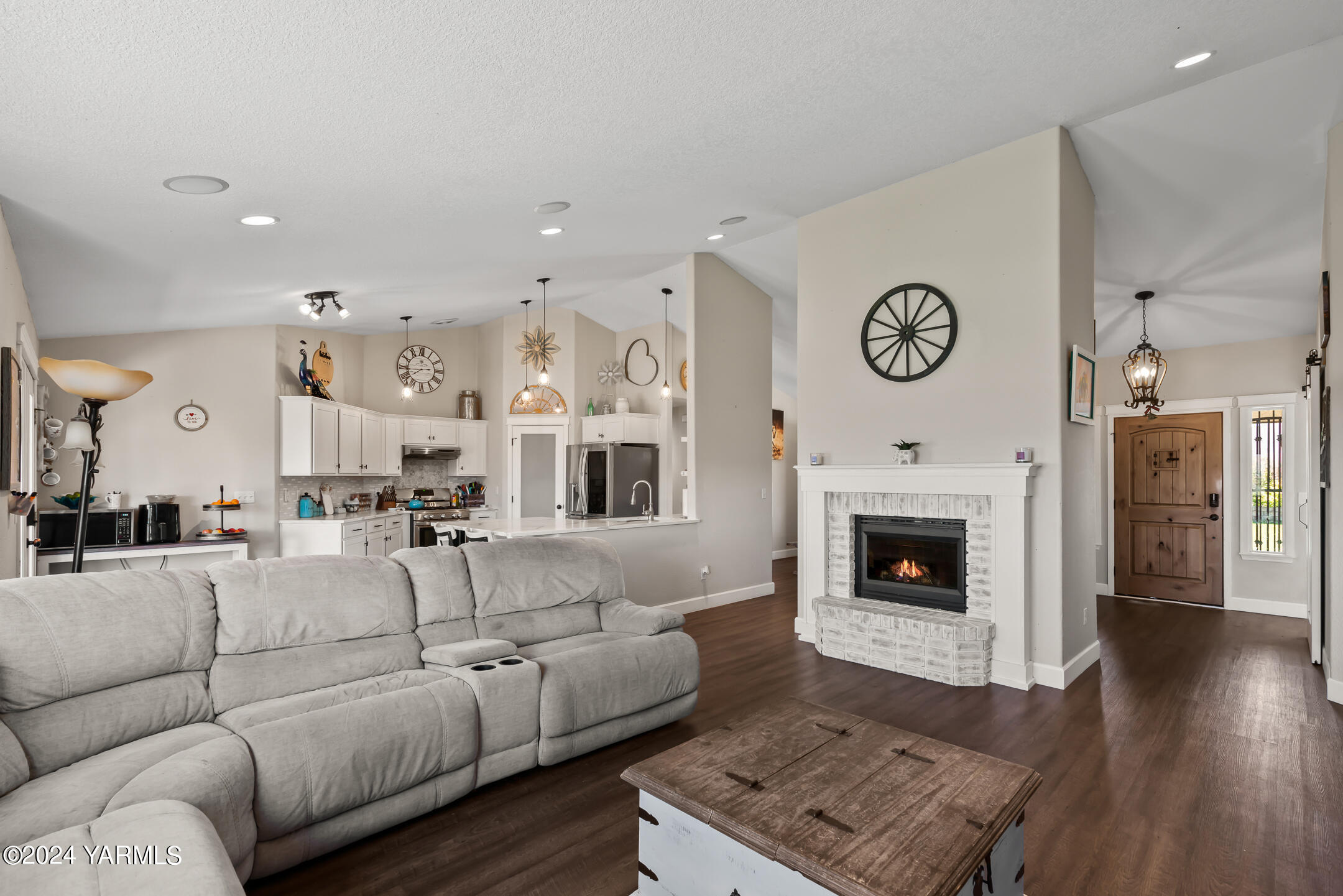 631 Pheasant Crest Dr