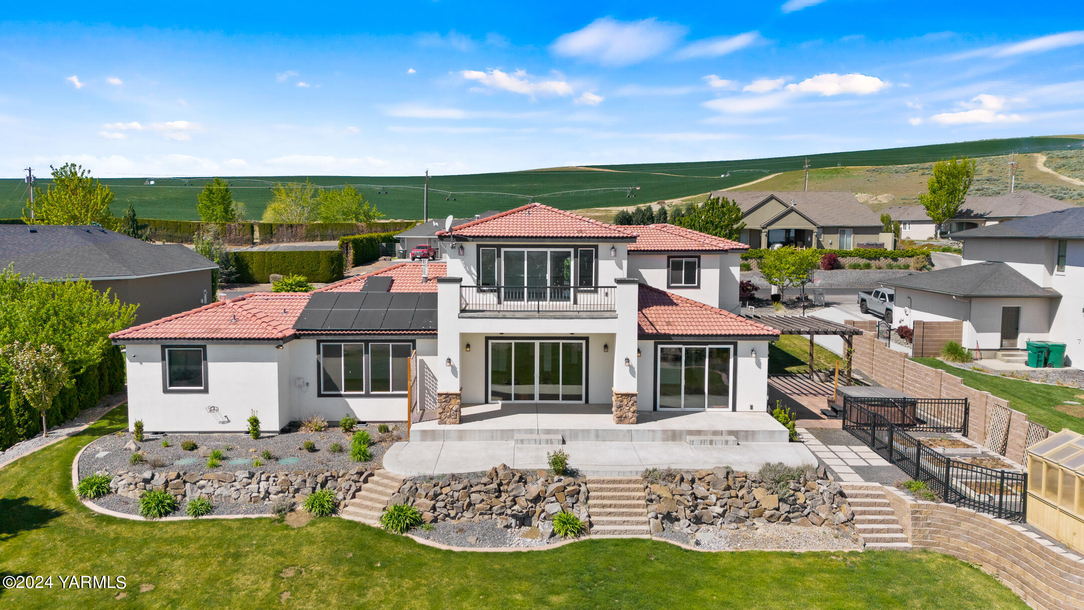 13705 S Grandview Ln