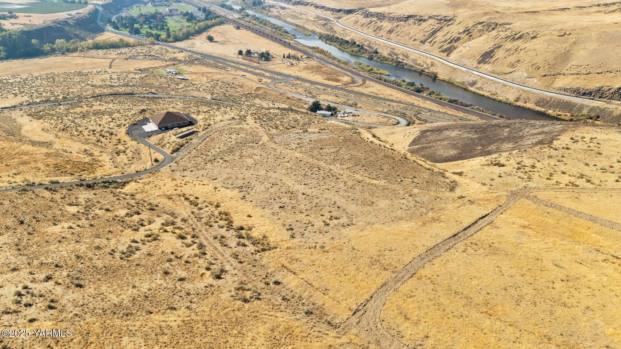 NKA Selah Creek Rd