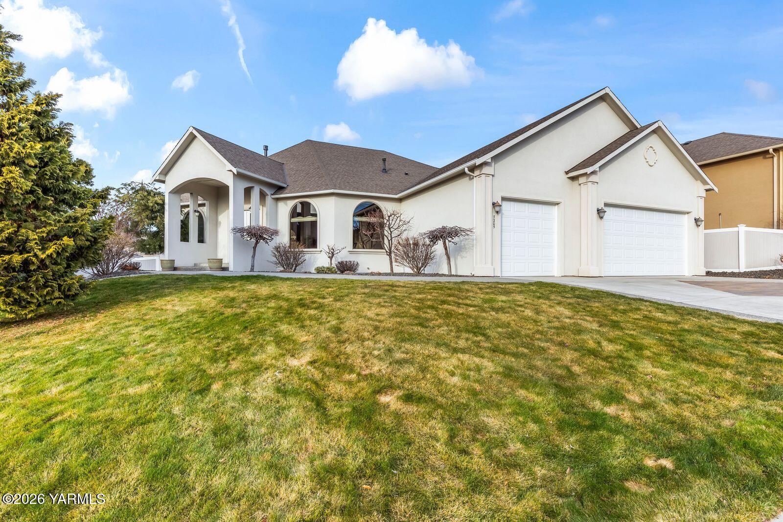 7205 Englewood Hill Pl