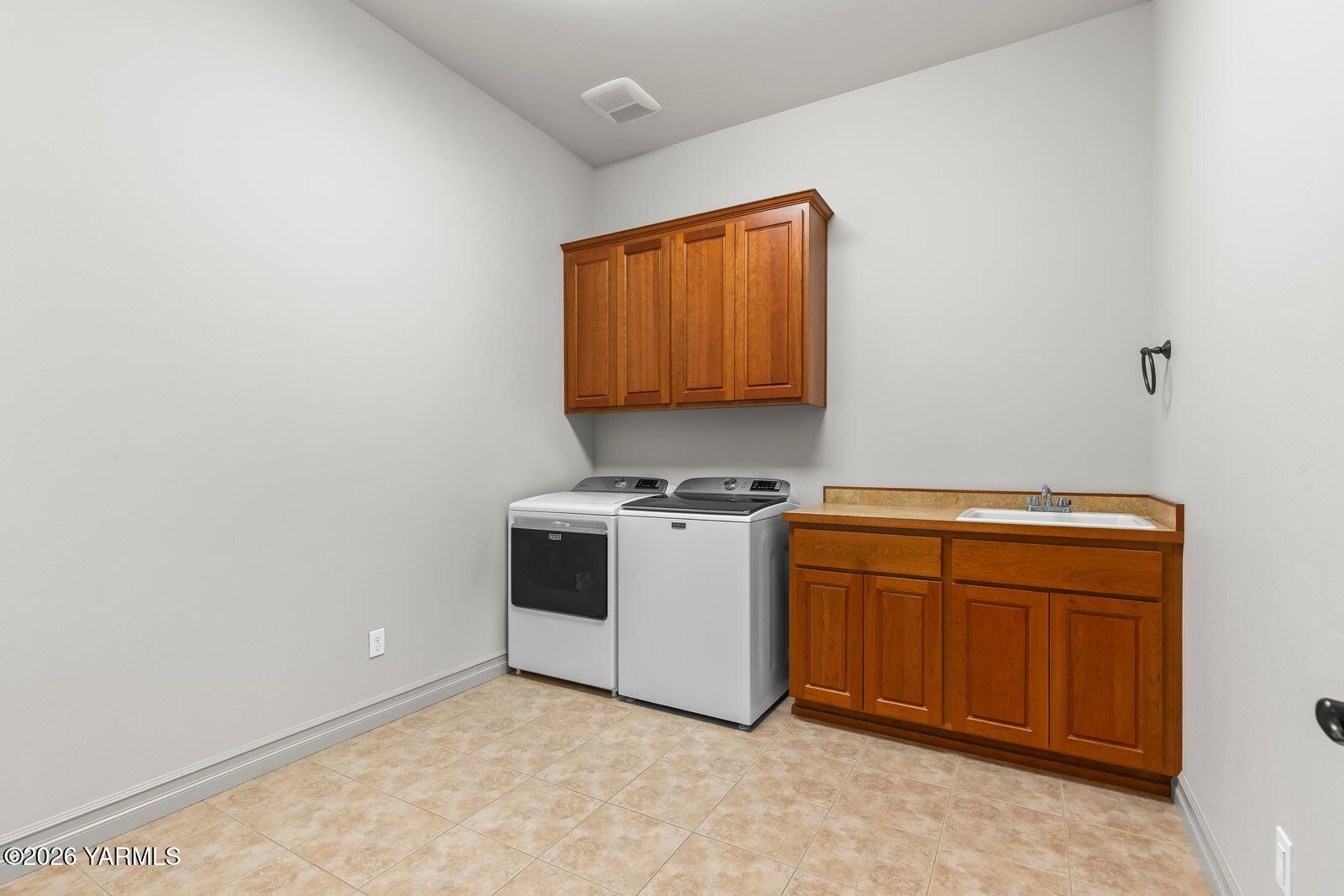 7205 Englewood Hill Pl