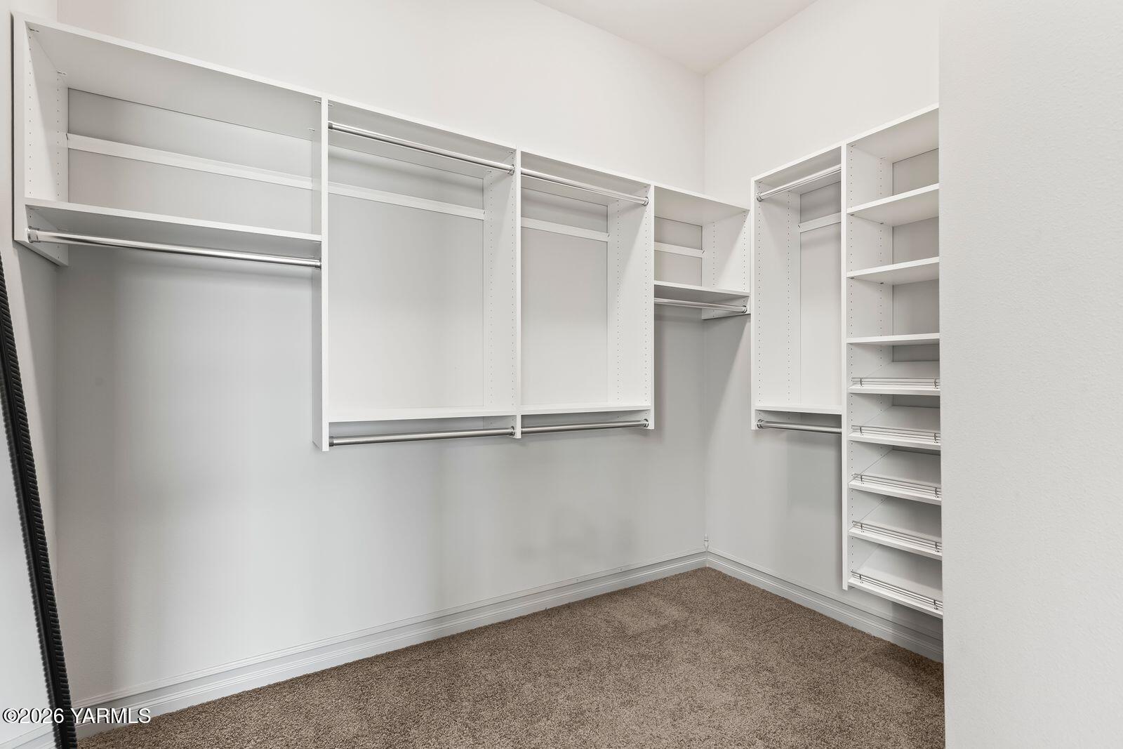 7205 Englewood Hill Pl