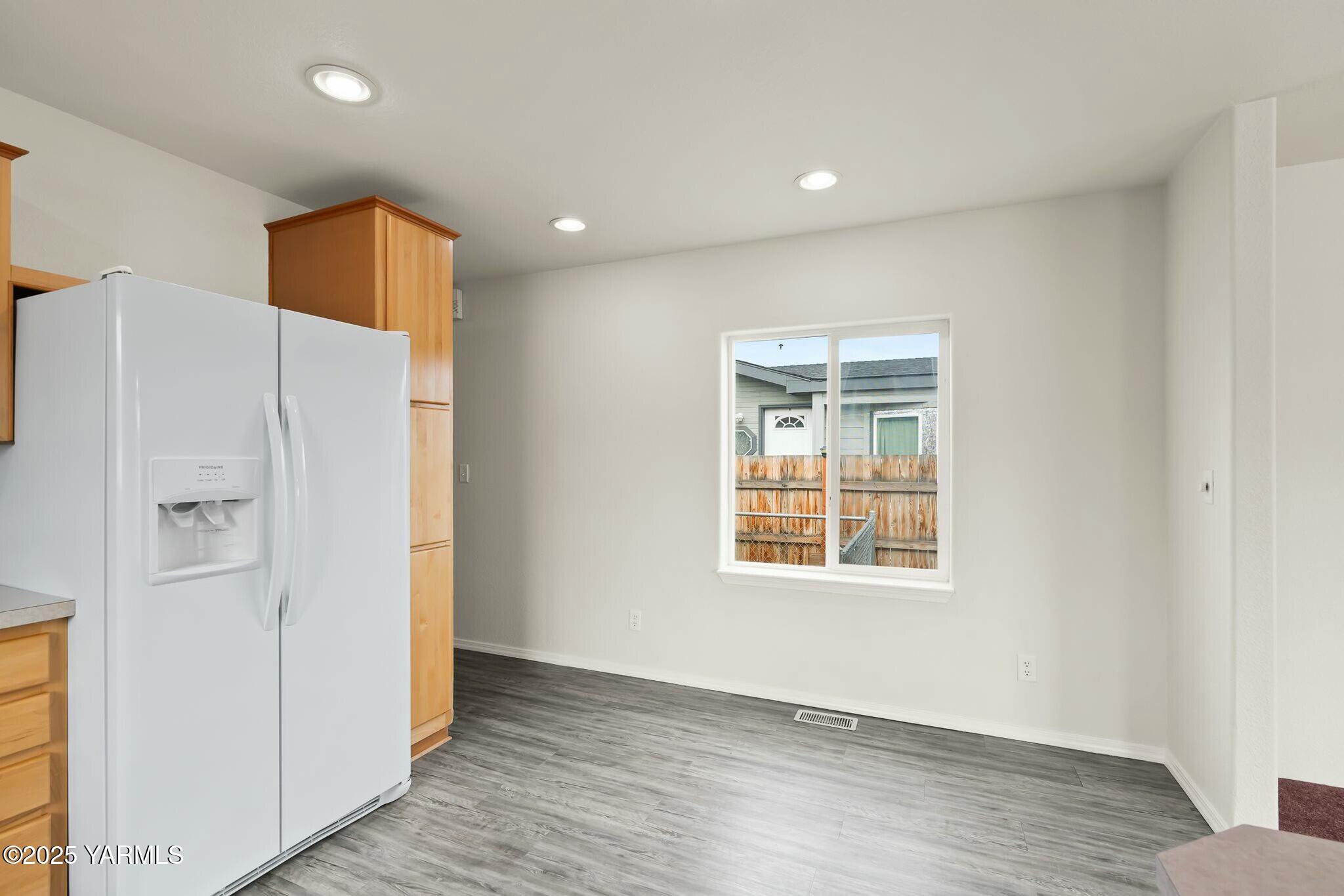 2802 S 5th Ave Unit: 62