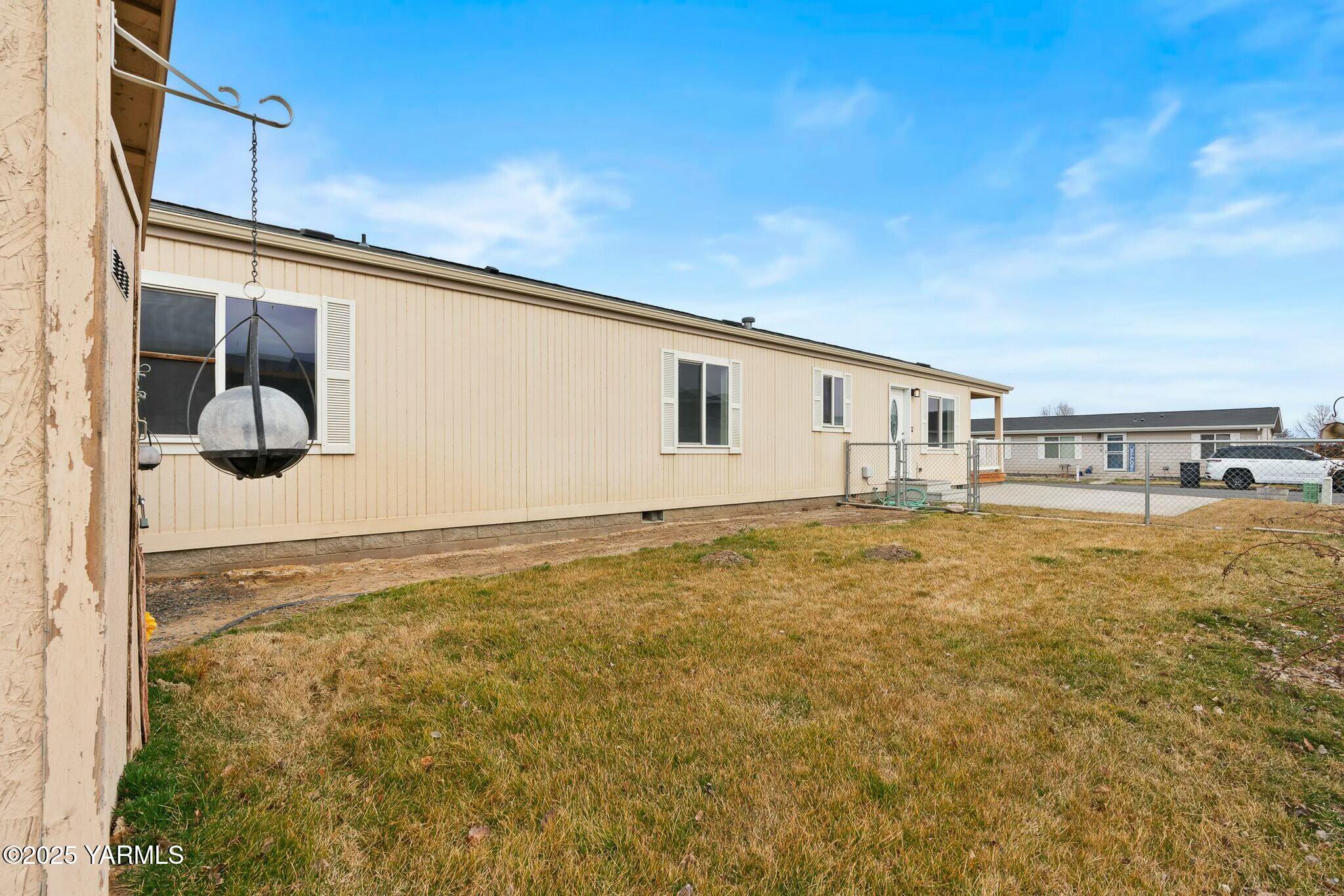 2802 S 5th Ave Unit: 62