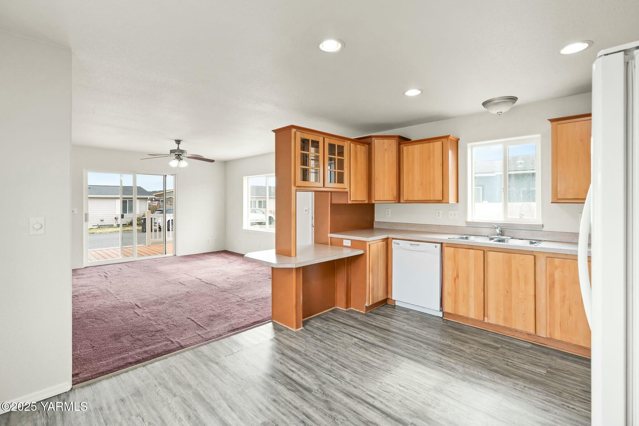 2802 S 5th Ave Unit: 62