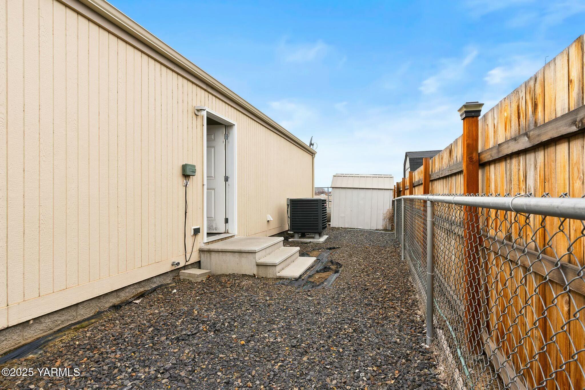 2802 S 5th Ave Unit: 62