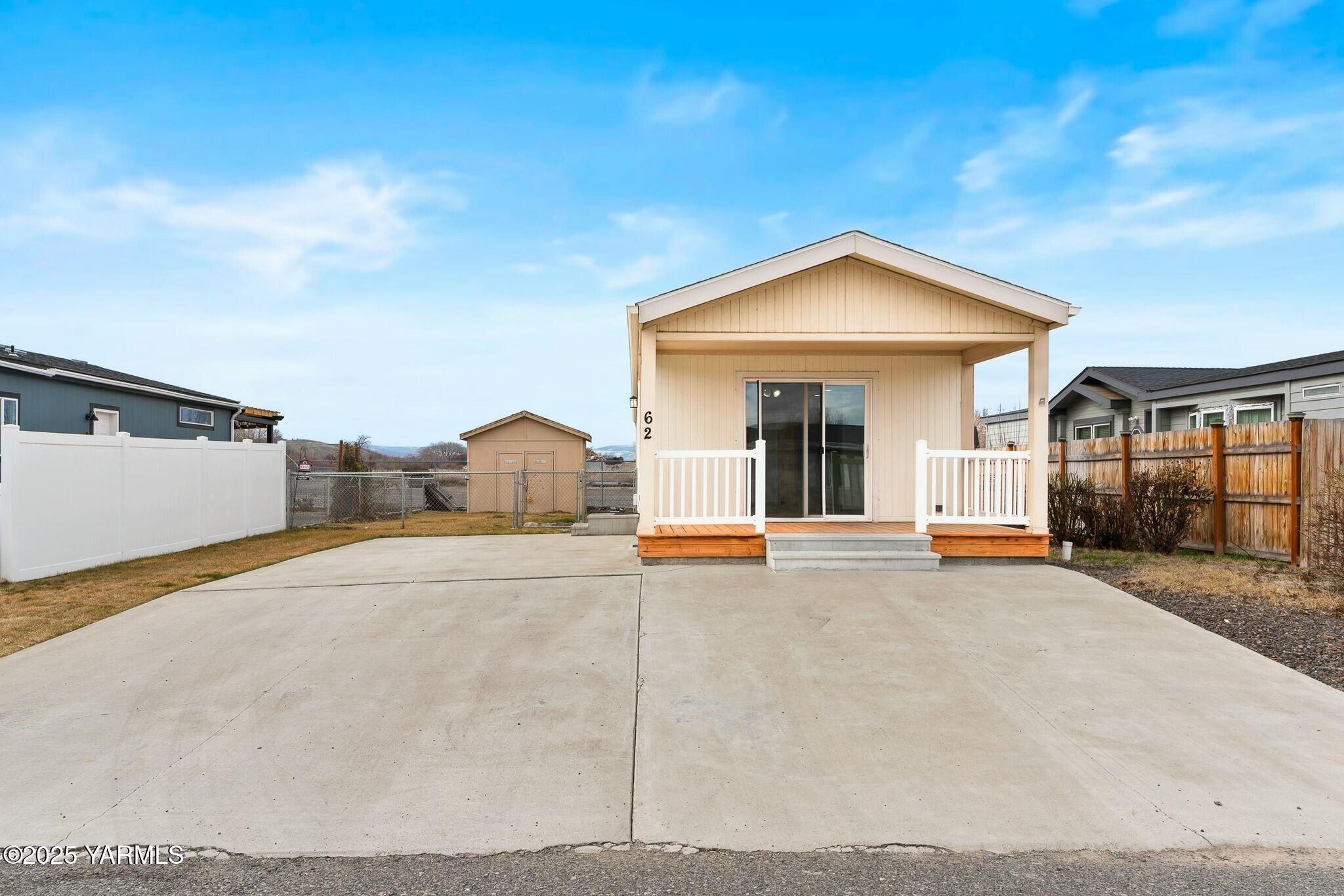 2802 S 5th Ave Unit: 62