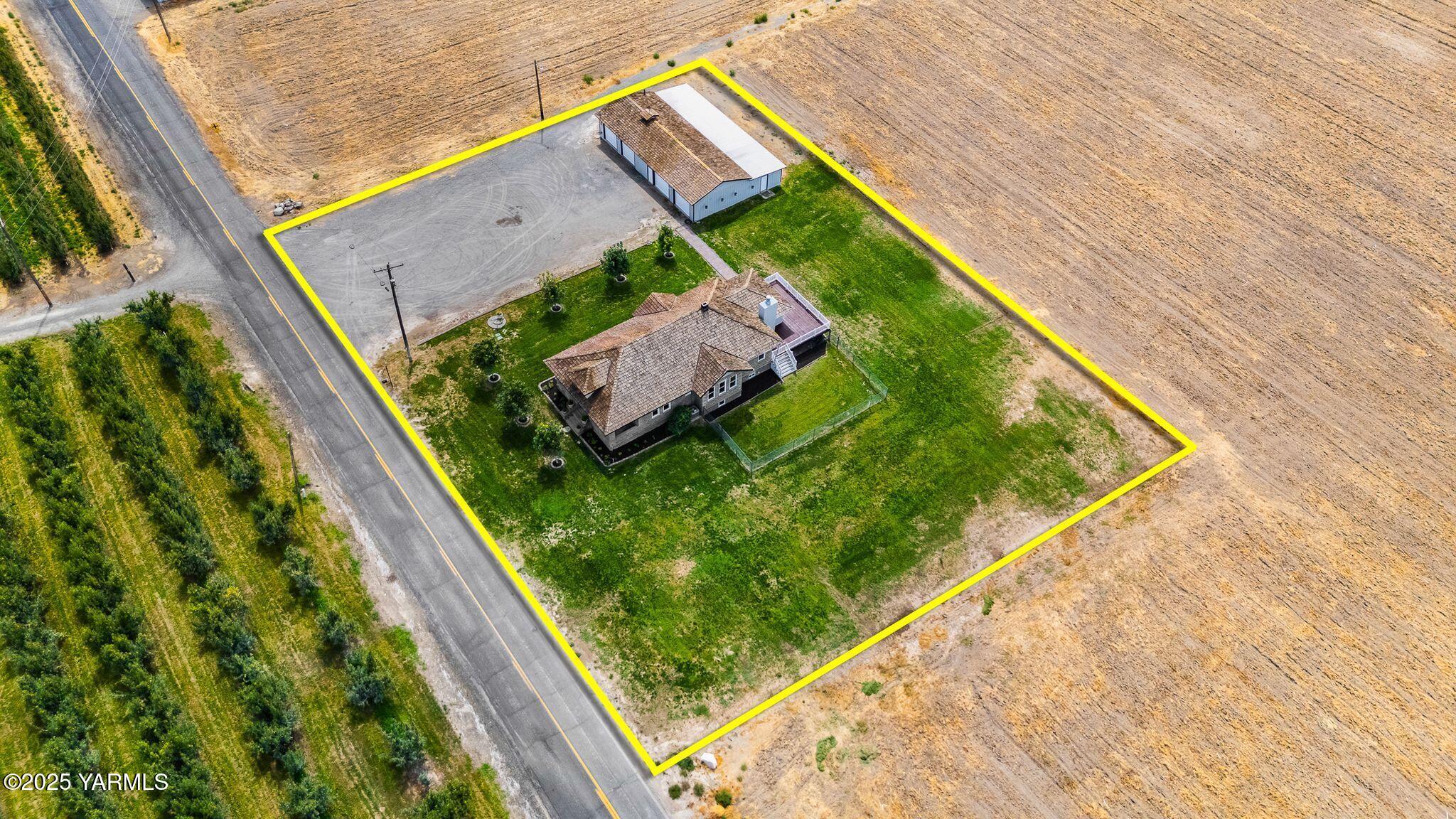 650 White Rd