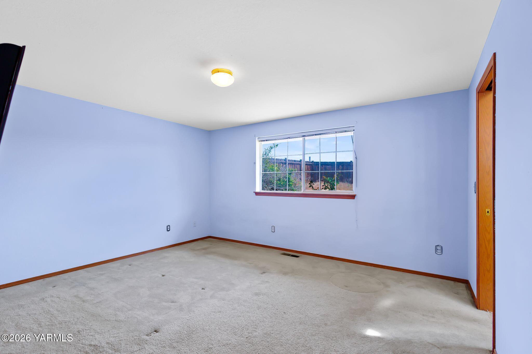311 N 57th Ave