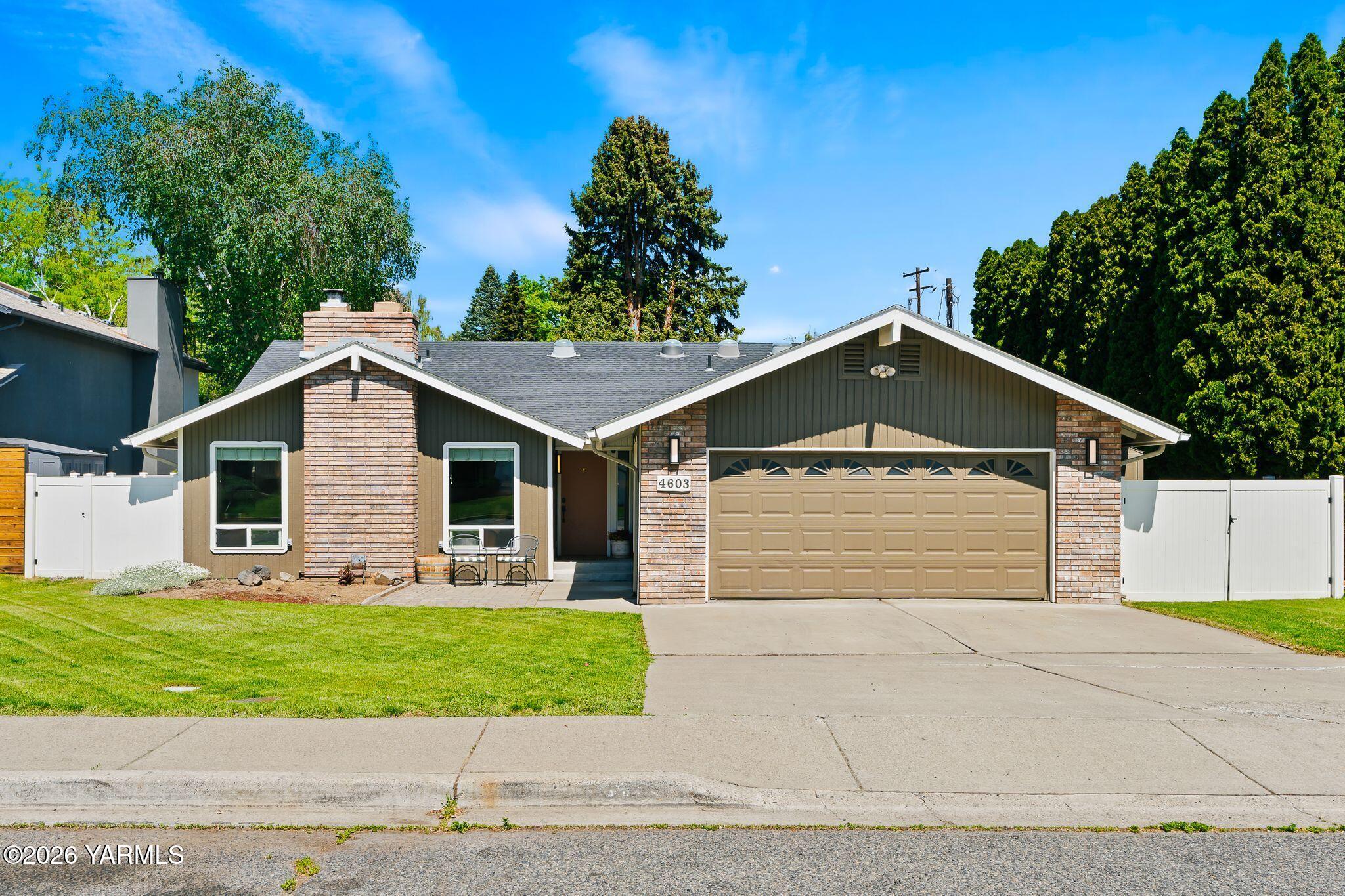 4603 Modesto Way