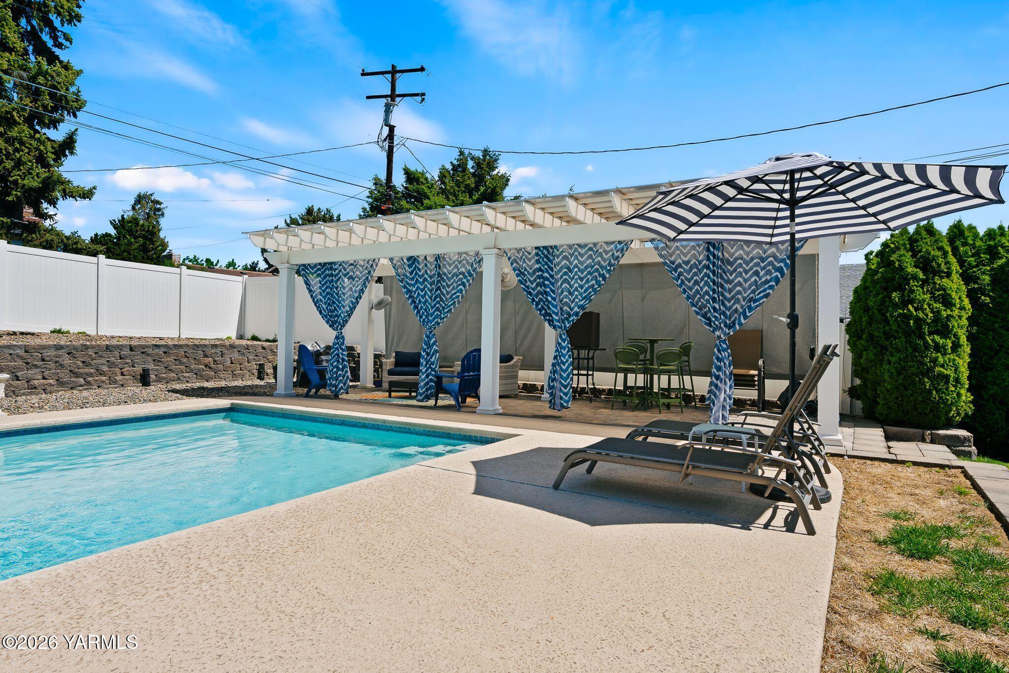 4603 Modesto Way
