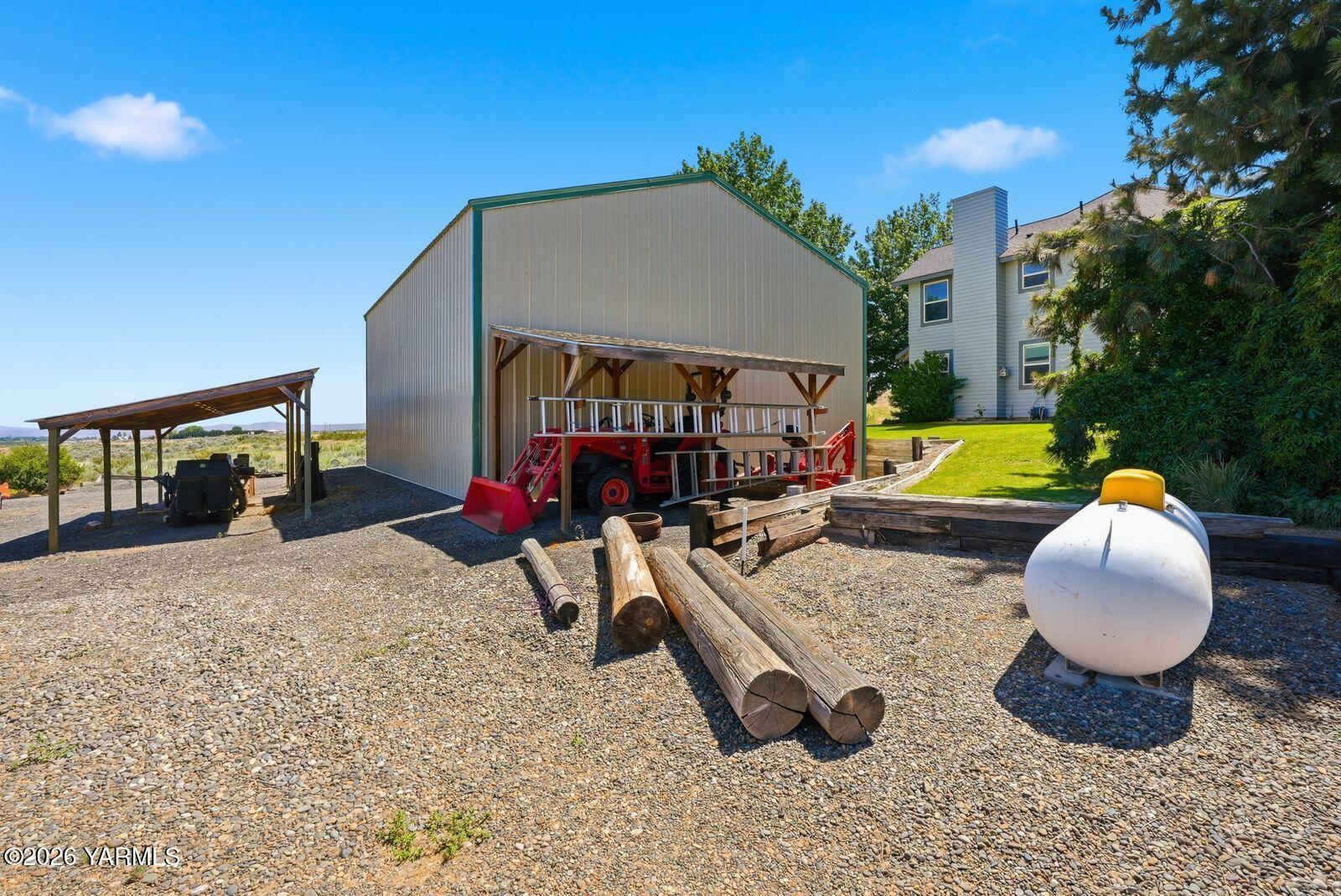 530 Wakatak Rd