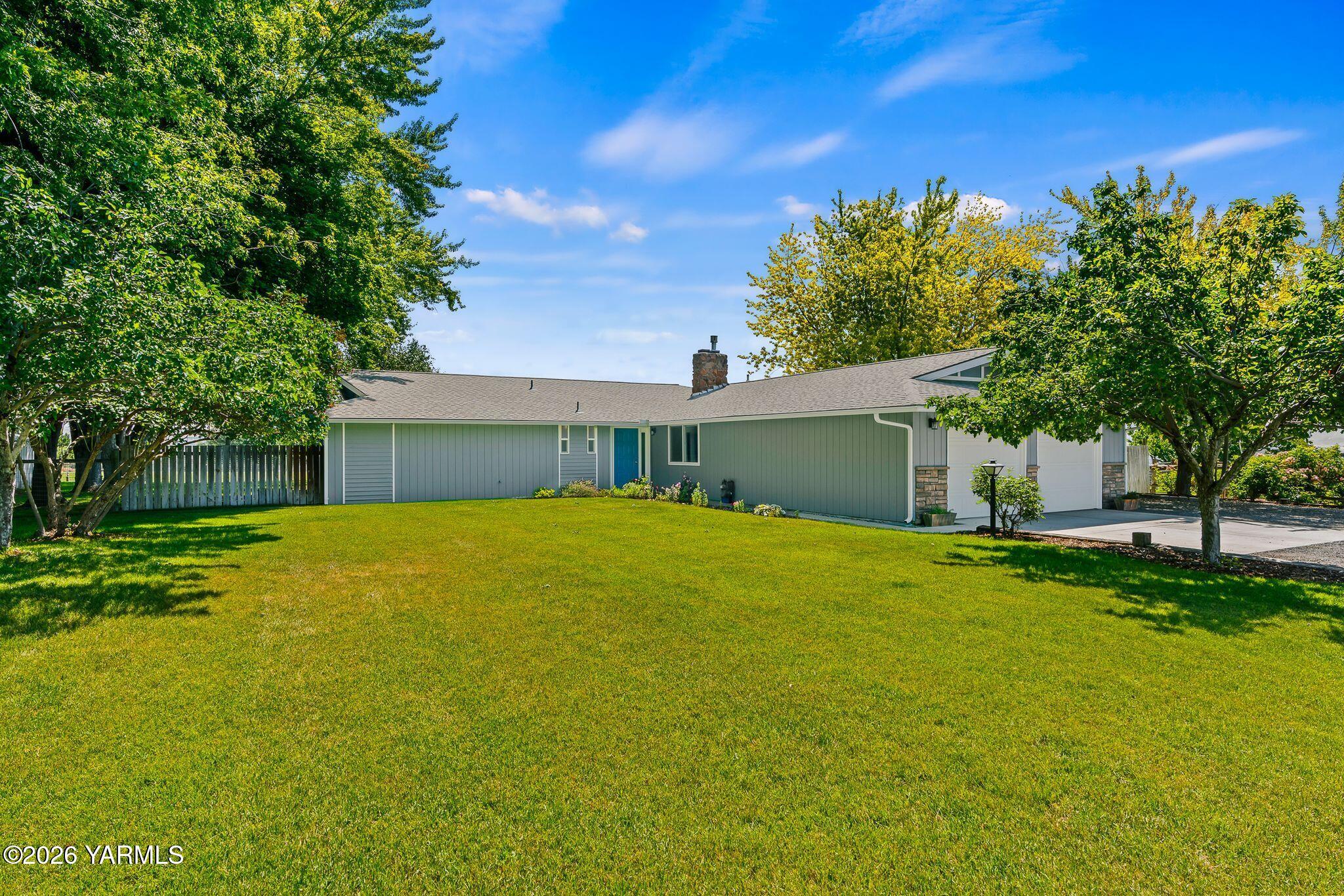 61 N Johnson Rd