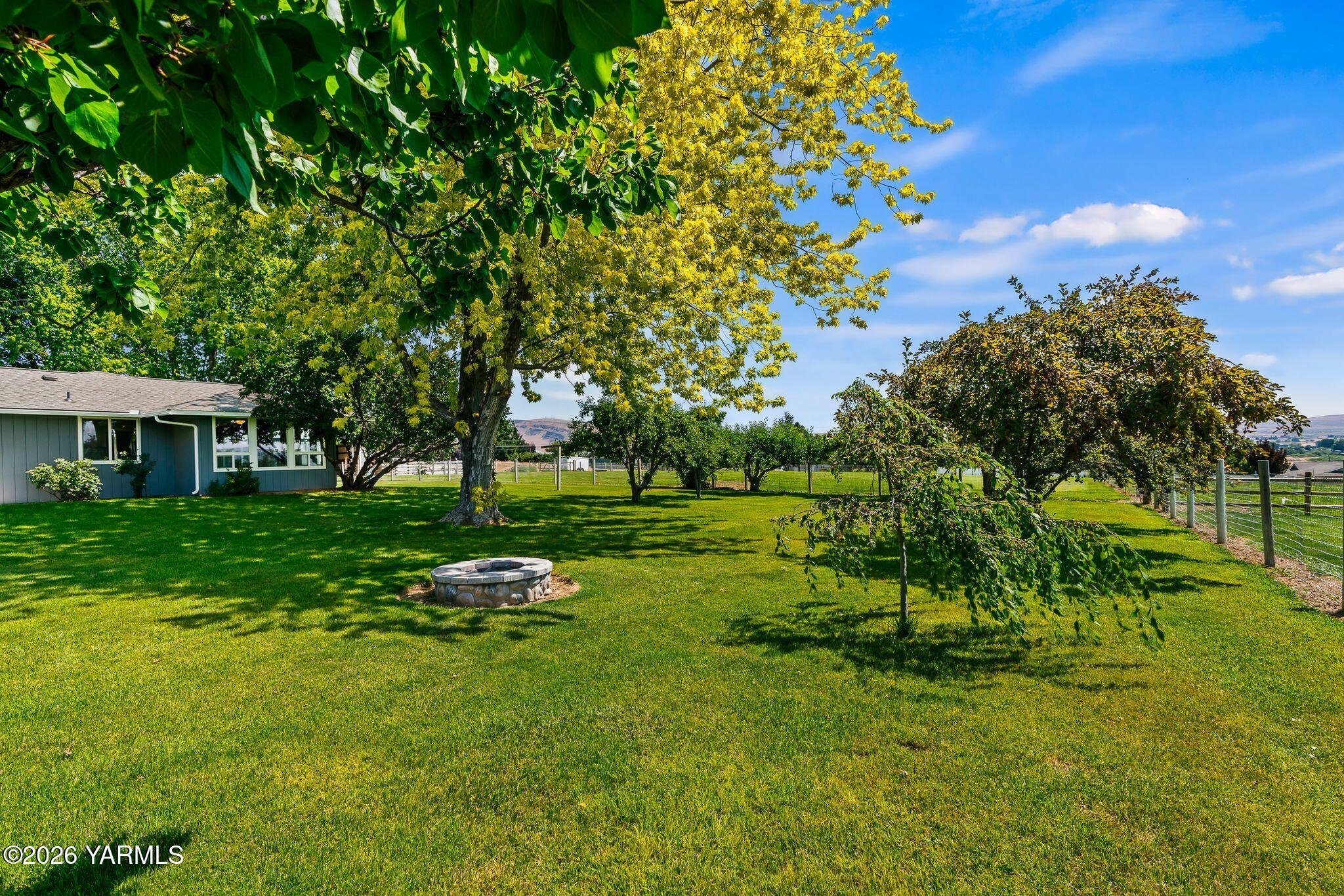 61 N Johnson Rd
