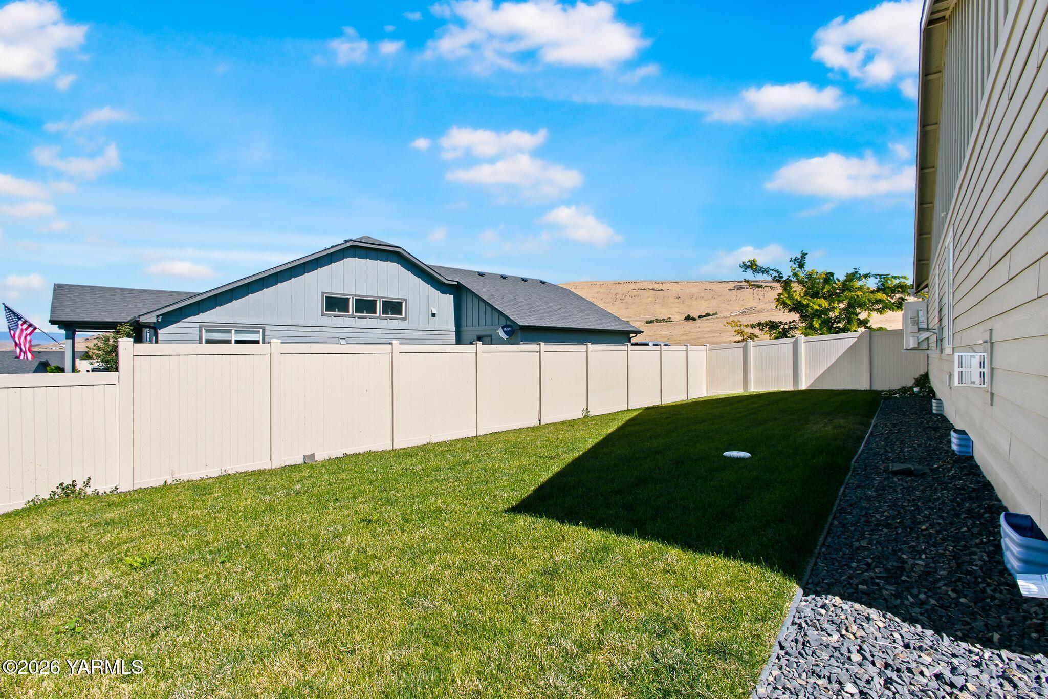 5406 Wildrye Lp