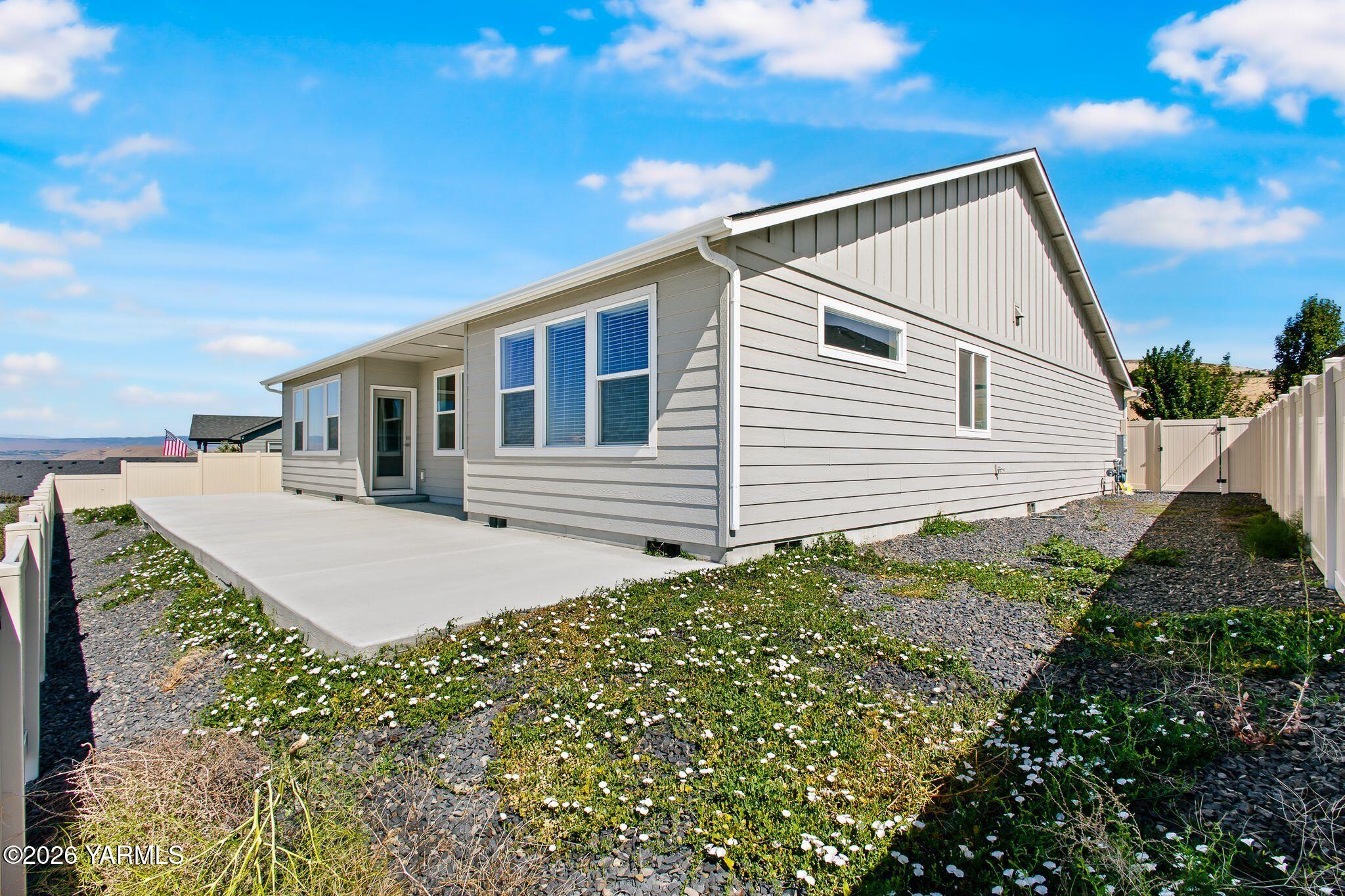 5406 Wildrye Lp