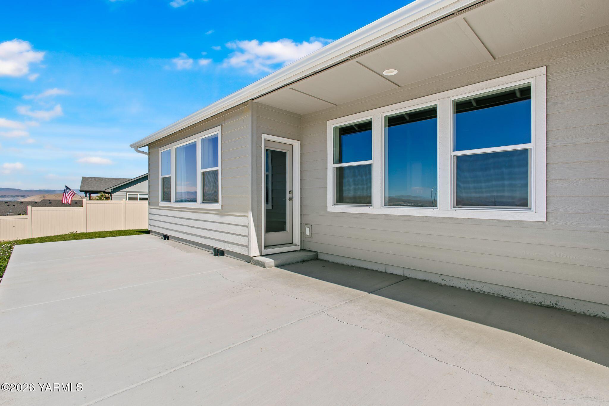 5406 Wildrye Lp