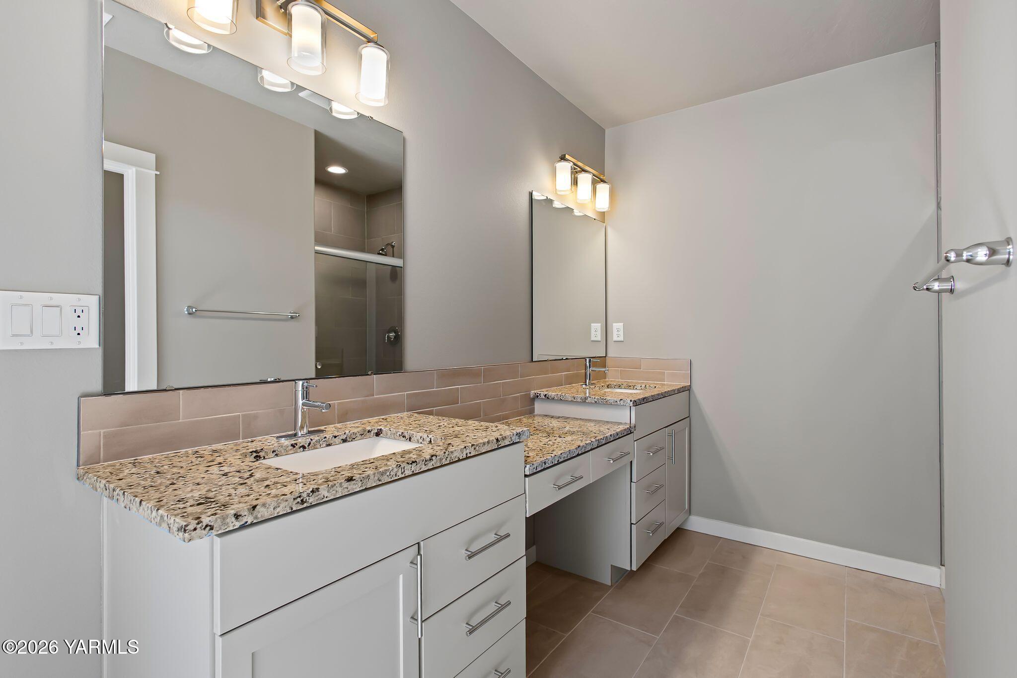 5406 Wildrye Lp