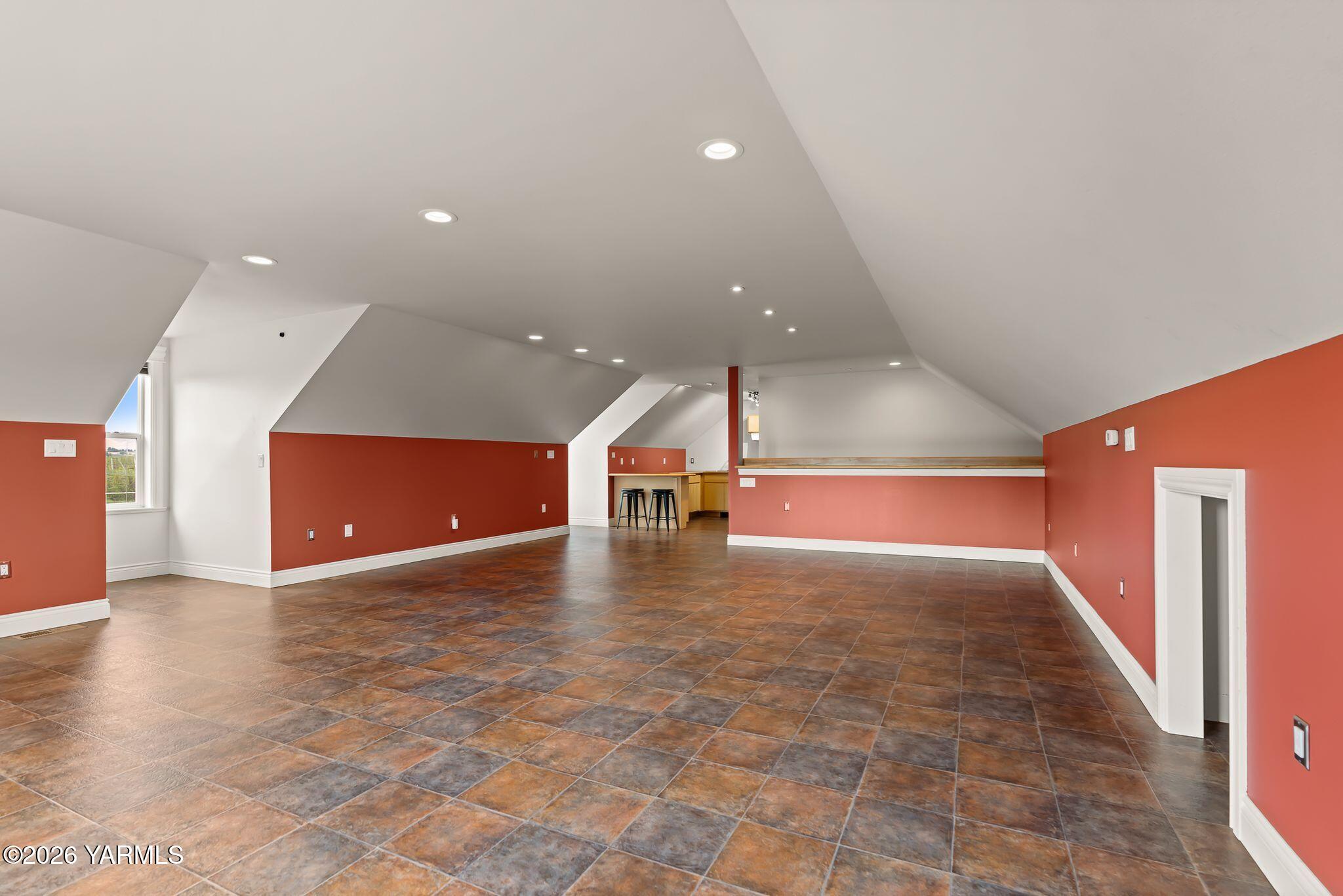 15107 Tieton Dr