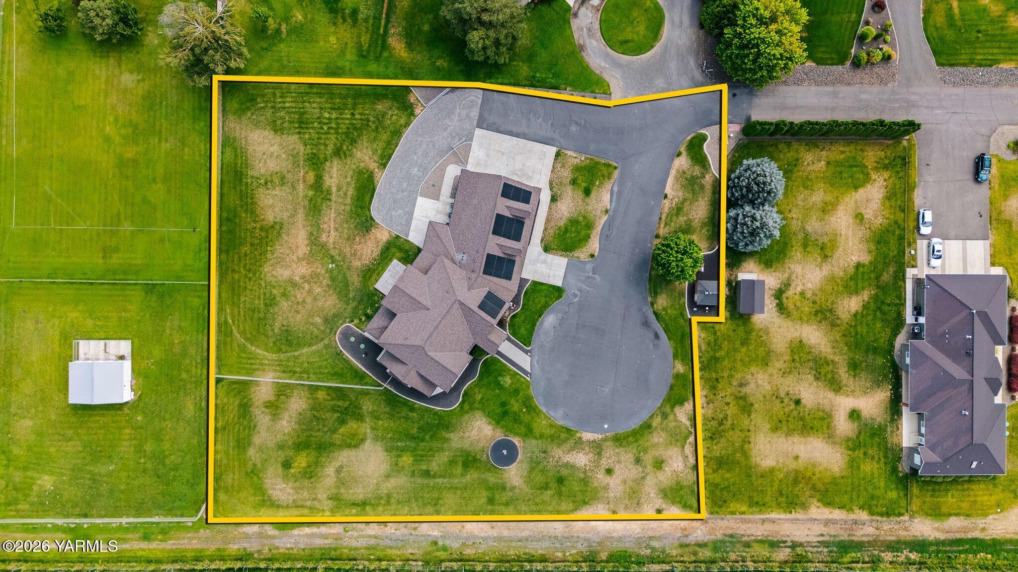 15107 Tieton Dr