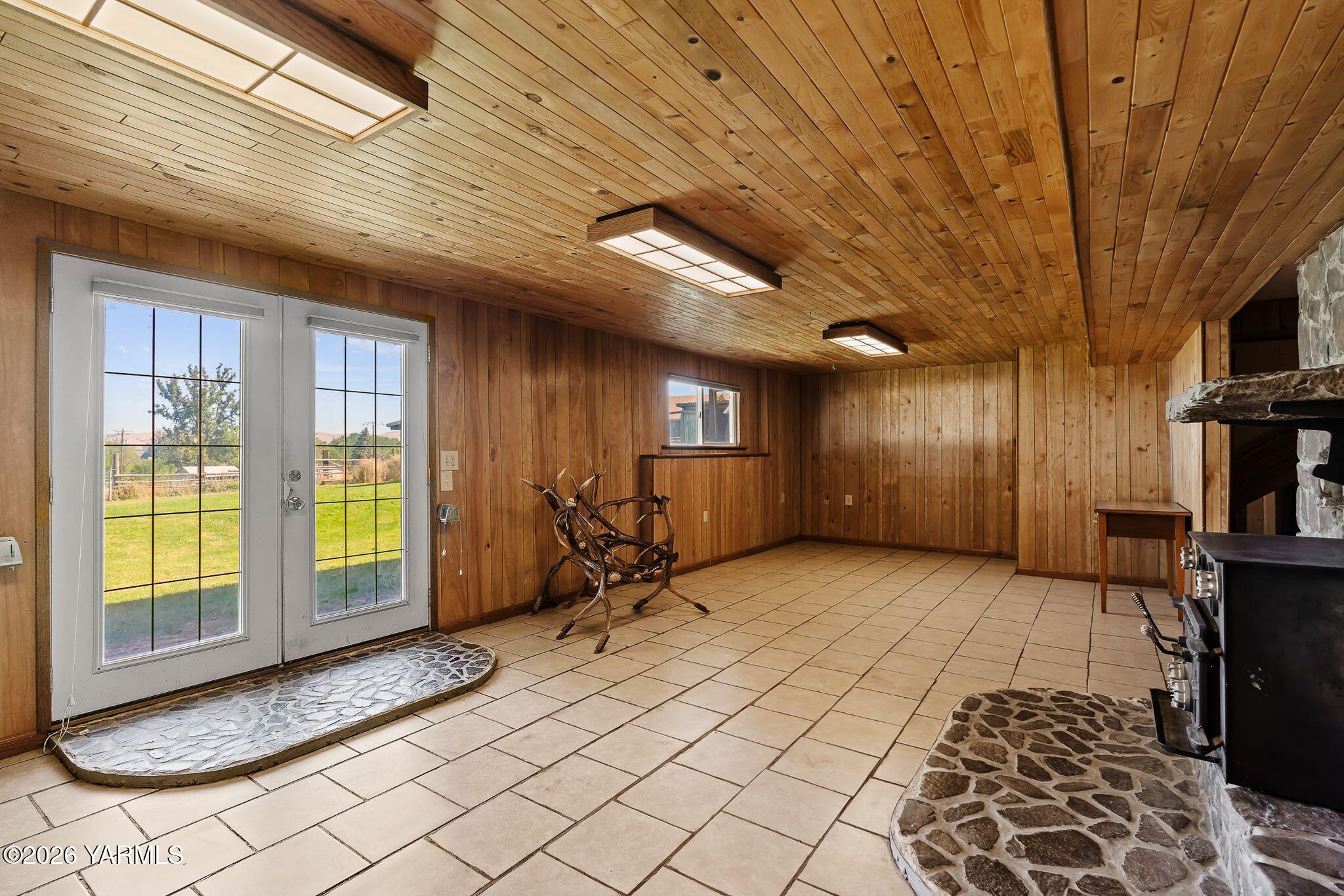 2311 McCullough Rd
