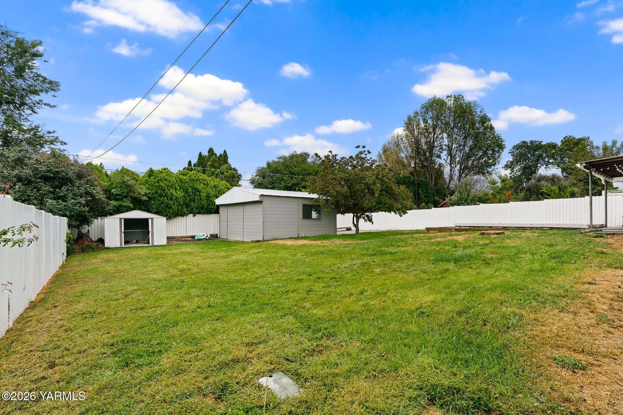 309 N 26th Ave