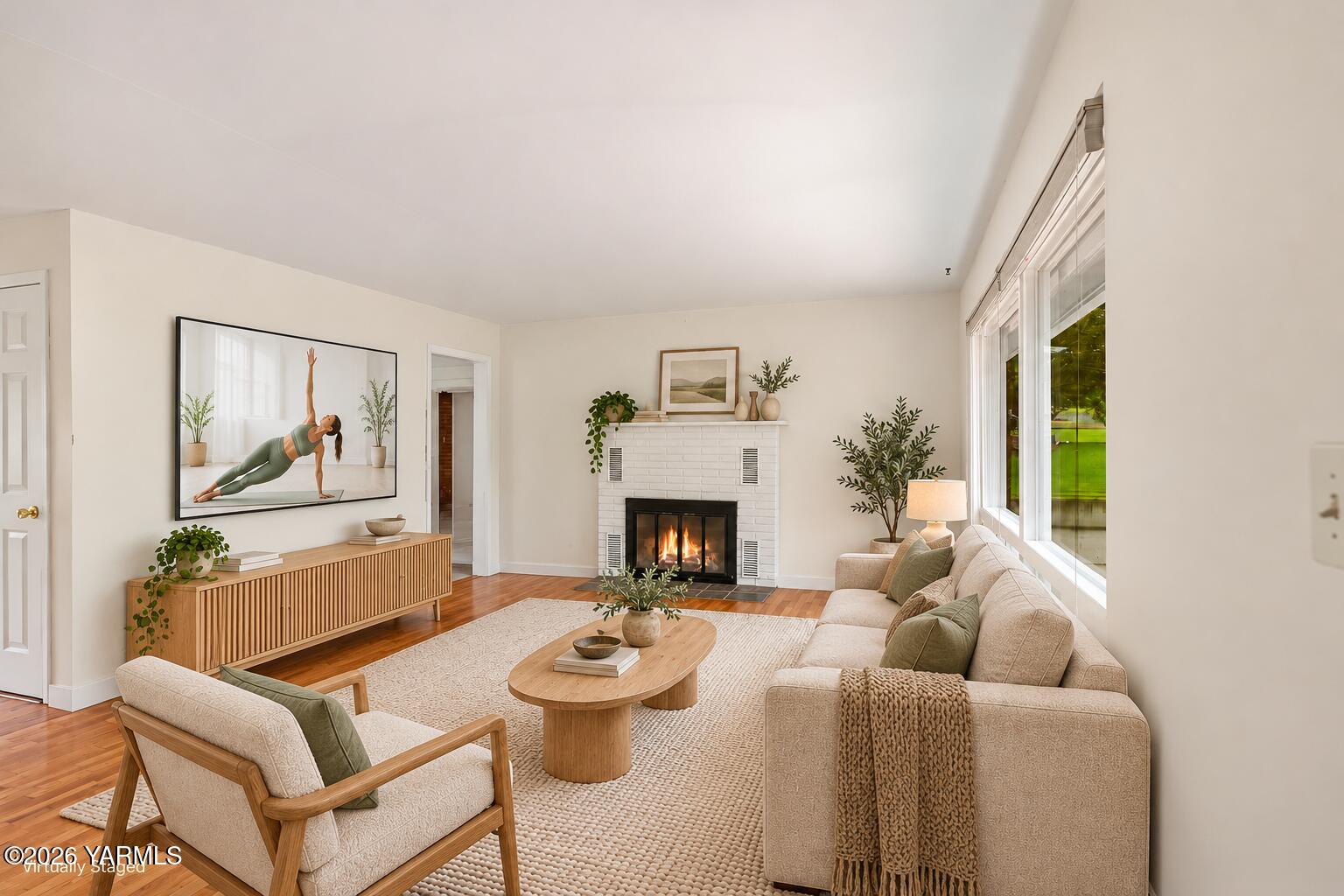 309 N 26th Ave